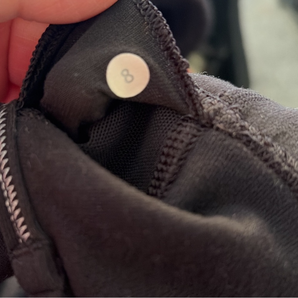 lululemon athletica Flow Y Bra Nulu Light Support,A-C Cups Size 8 - Picture 6 of 6